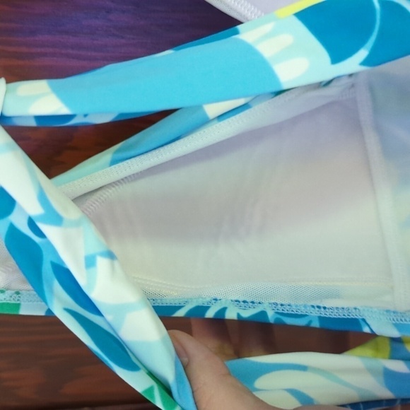 L.L Bean Blue Tropical Floral One Piece Swimsuit Size 8 - Picture 7 of 10